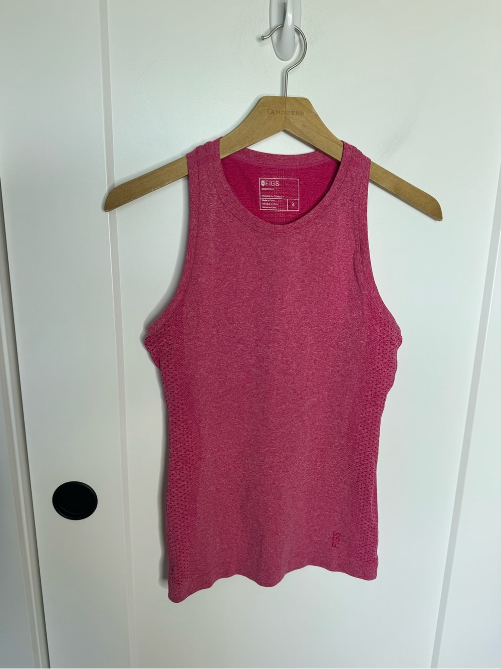 Figs Salta Underscrub Seamless Knit Tank Top Vibrant Pink Size Small